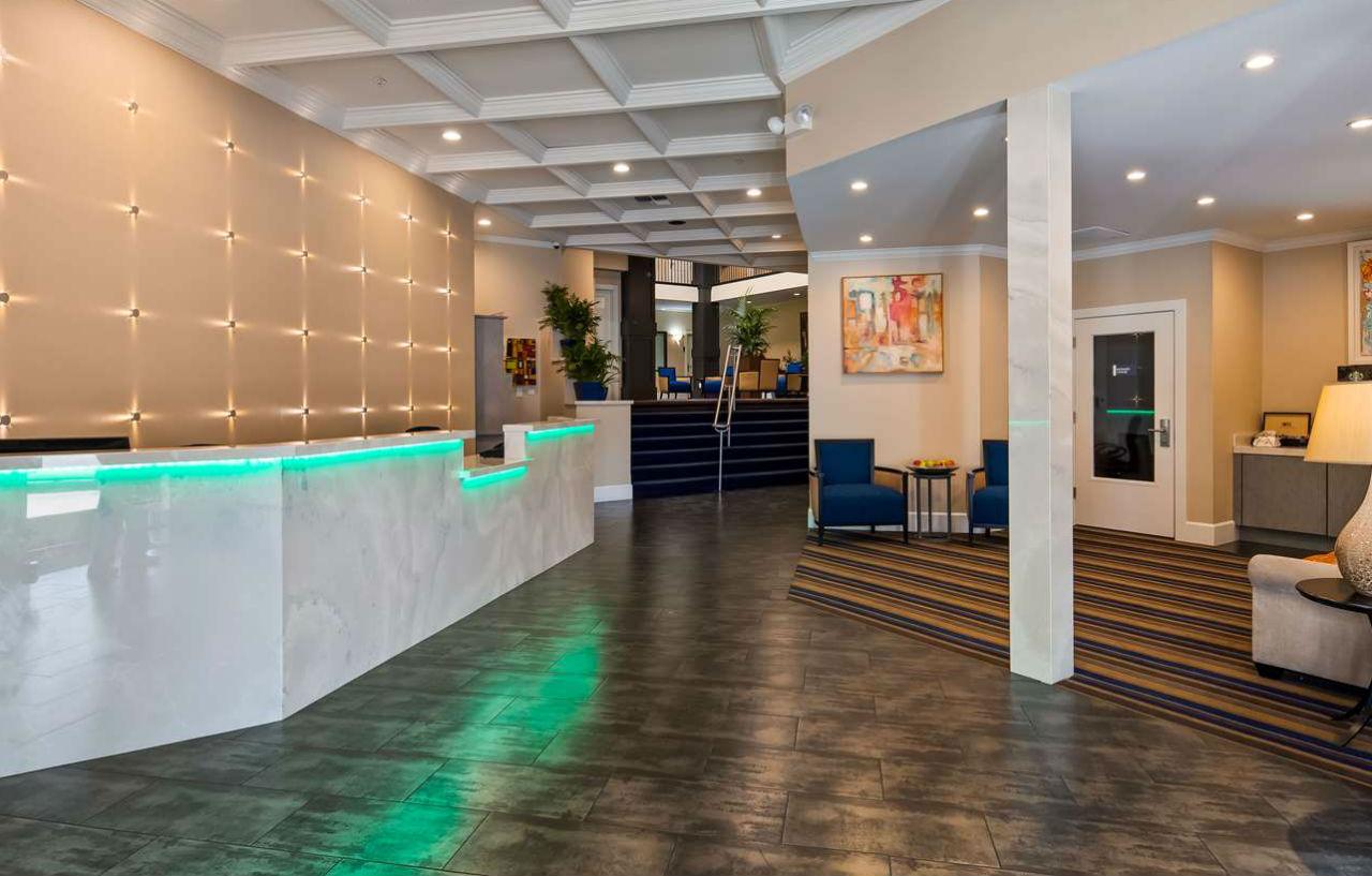Best Western Plus Palm Court Hotel Davis Buitenkant foto